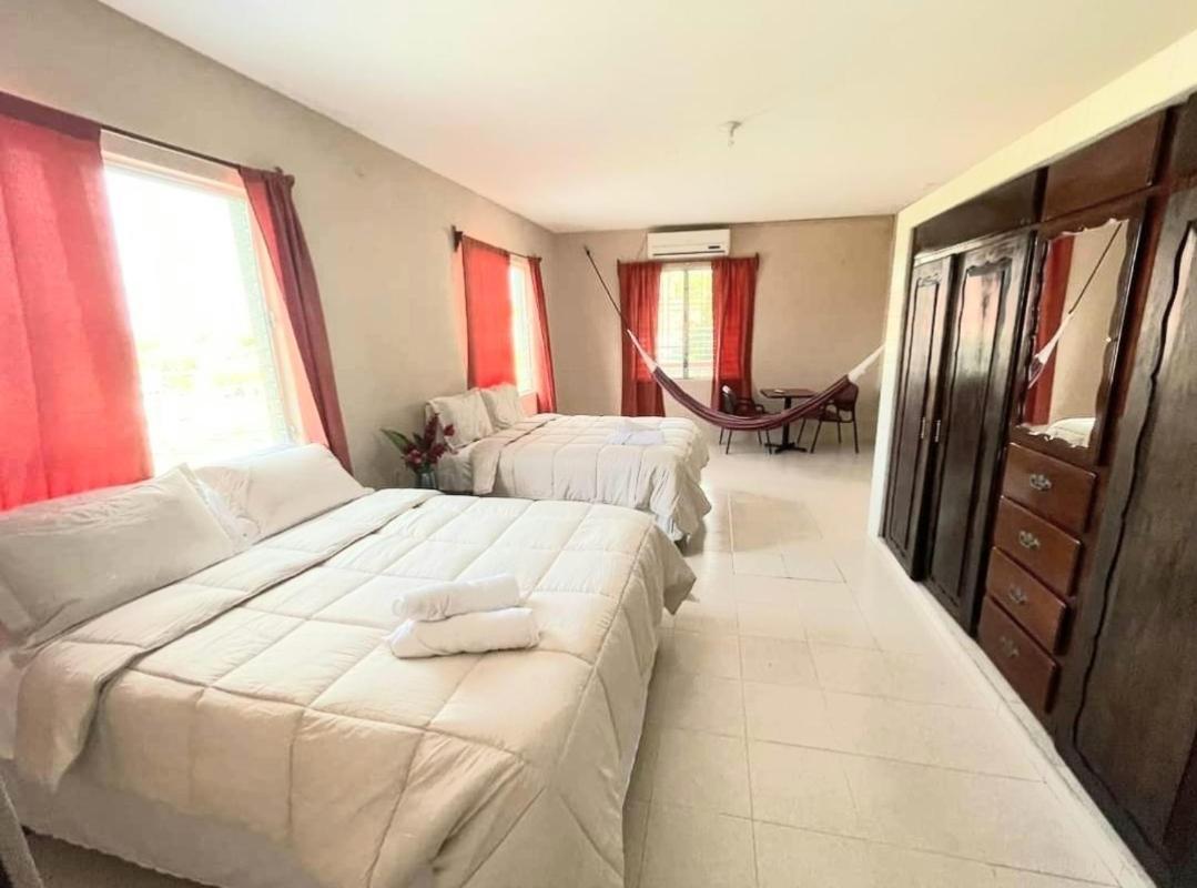 Arnold'S Guest House Сан-Игнасио Экстерьер фото