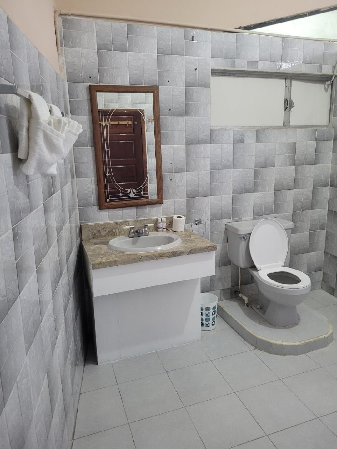 Arnold'S Guest House Сан-Игнасио Экстерьер фото